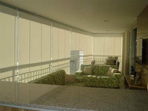 Persiana de Sacada Anália Franco